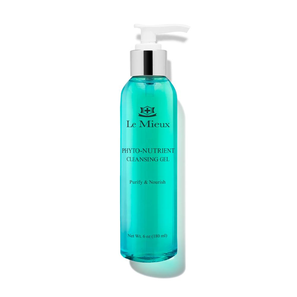 Le Mieux Makeup Degreasing Facial Wash in a 6 oz bottle, showcasing a clear gel texture for effective cleansing.