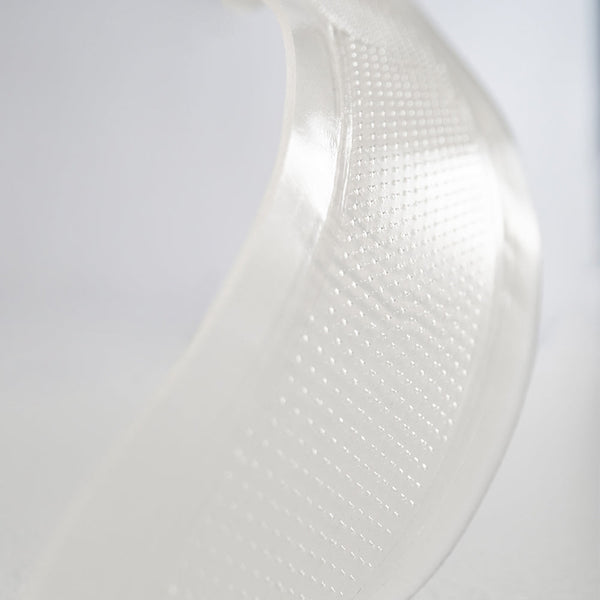 Le Mieux Boto-Needle Frown Line Patch mask for reducing frown lines, featuring a smooth, skin-hugging design.